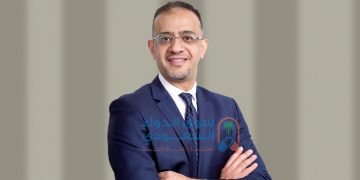 د. إسماعيل شحادة، الرئيس التنفيذى لشركة «تبوك» للصِّناعات الدَّوائية