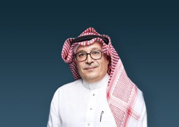 الدكتور محمد خليل الرئيس التنفيذي لشركة ساجا للأدوية