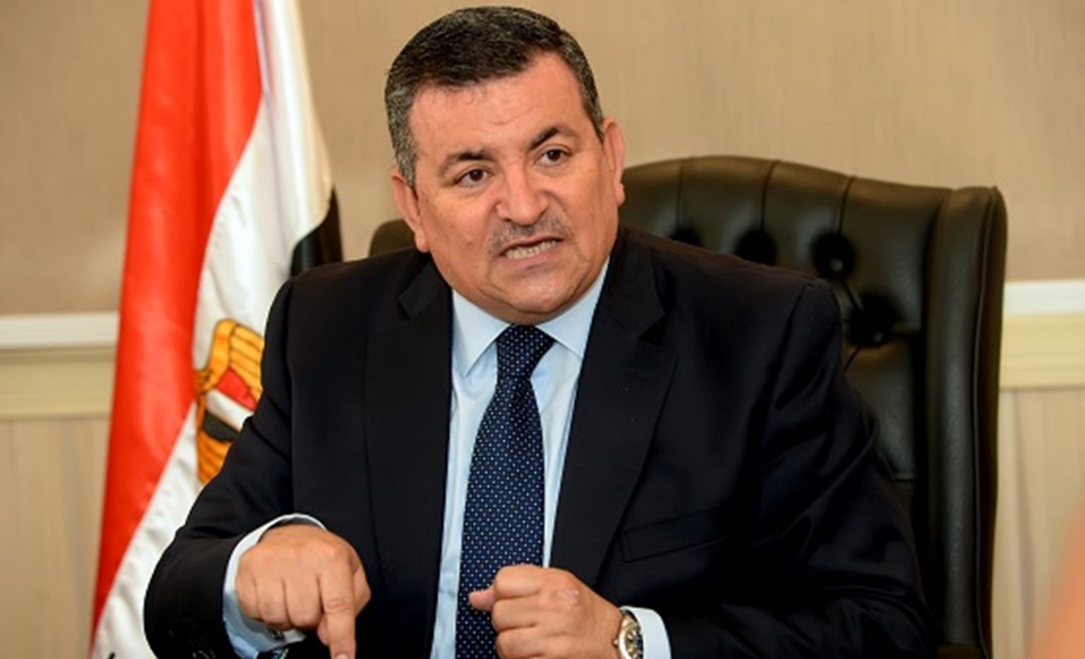 وزير الإعلام: ارتفاع عدد الإصابات بفيروس كورونا الى 150 حالة حتى الآن اسامة هيكل وزير الإعلام