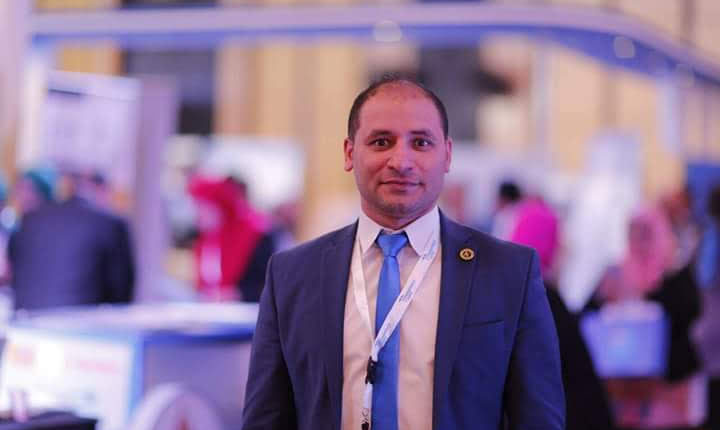 بدوي محمد رئيس شركة جلاكسي فارما