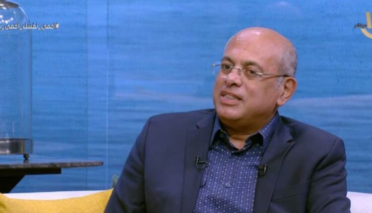 د. شريف عزت رئيس شعبة المستلزمات الطبية باتحاد الصناعات