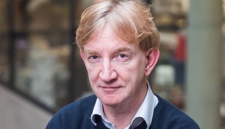 د.أدريان هيل، مدير معهد جينر في جامعة أوكسفورد