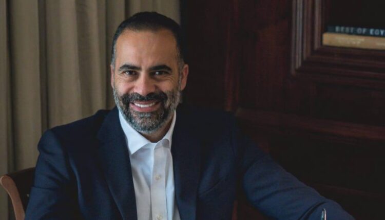 عمر عبد الجواد الشريك المؤسس والرئيس التنفيذي لشركة ابن سينا فارما
