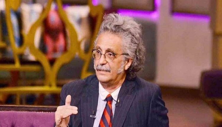 الدكتور حسين خيري نقيب الأطباء