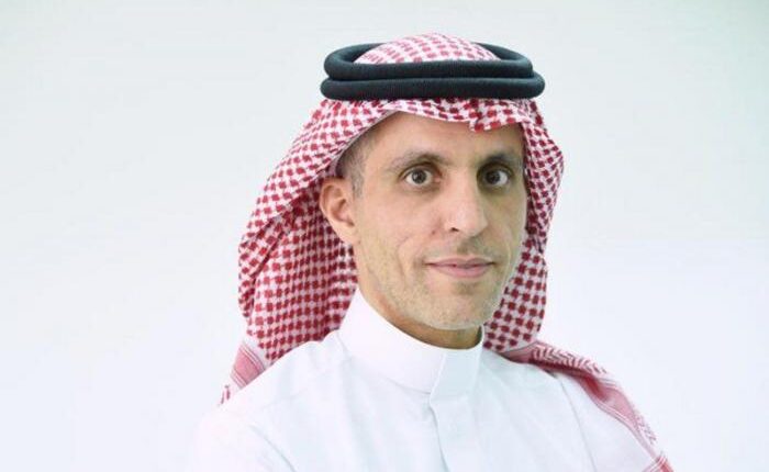 الدكتور محمد بن سلطان الرئيس التنفيذي لشركة سبيماكو الدوائية