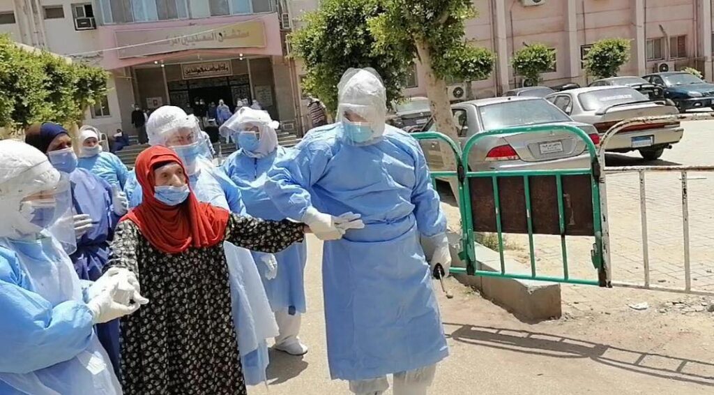 السيدة فتحية تنتصر على كورونا