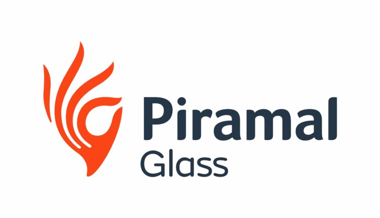 شعار شركة بيرامال جلاس Pyramal Glass الهندية