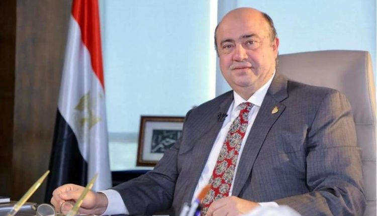 الدكتور شيرين حلمي الرئيس التنفيذي لشركة فاركو للأدوية