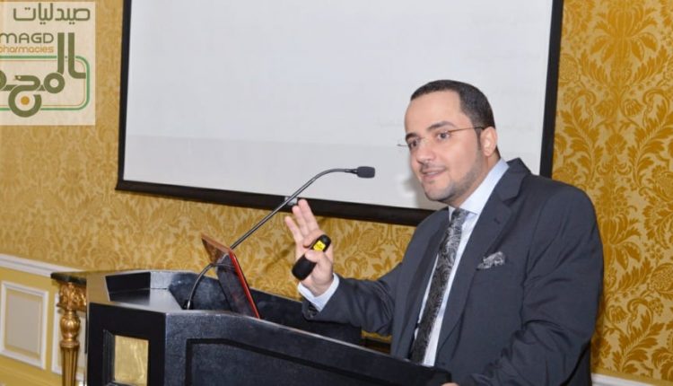 الدكتور محمد نصر، مدير التشغيل والبيع بصيدليات المجد