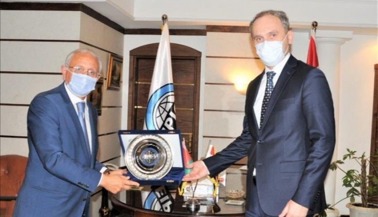 الدكتور أحمد كيلاني رئيس ايبيكو للأدوية وسفير بيلاروسيا بالقاهرة