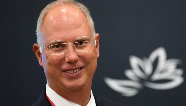 كيريل دميترييف