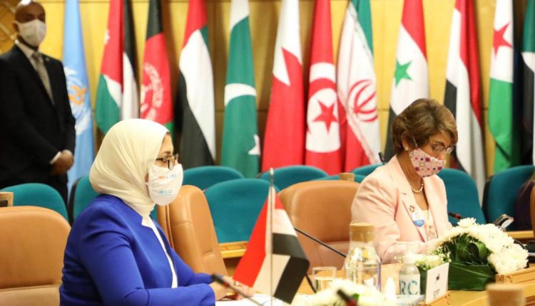 الدكتورة هالة زايد وزيرة الصحة والسكان