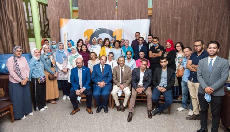 اليوم العلمي الأول لتدريب شباب أطباء العيون في أسيوط