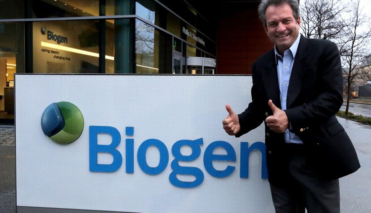 ميشيل فوناتسوس، الرئيس التنفيذي لشركة بيوجن للأدوية