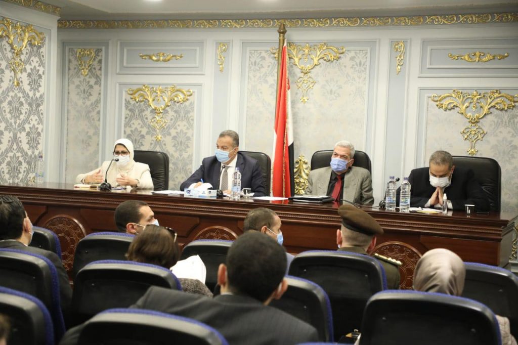 رئيس «هيئة الدواء» يؤكد على أهمية توطين إنتاج المواد الخام لمشروع تجميع البلازما جلسة الاستماع بلجنة الصحة بمجلس النواب