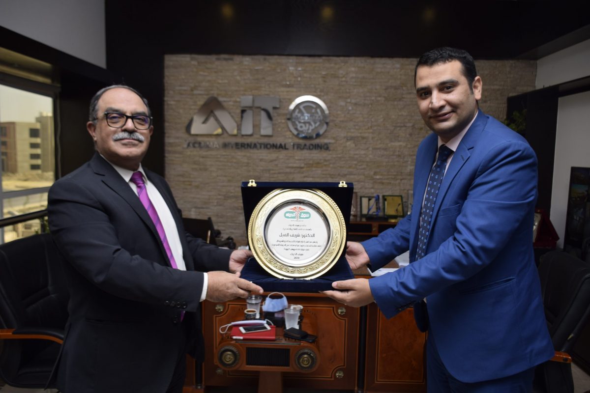 الدكتور شريف الفيل رئيس أكديما انترناشيونال