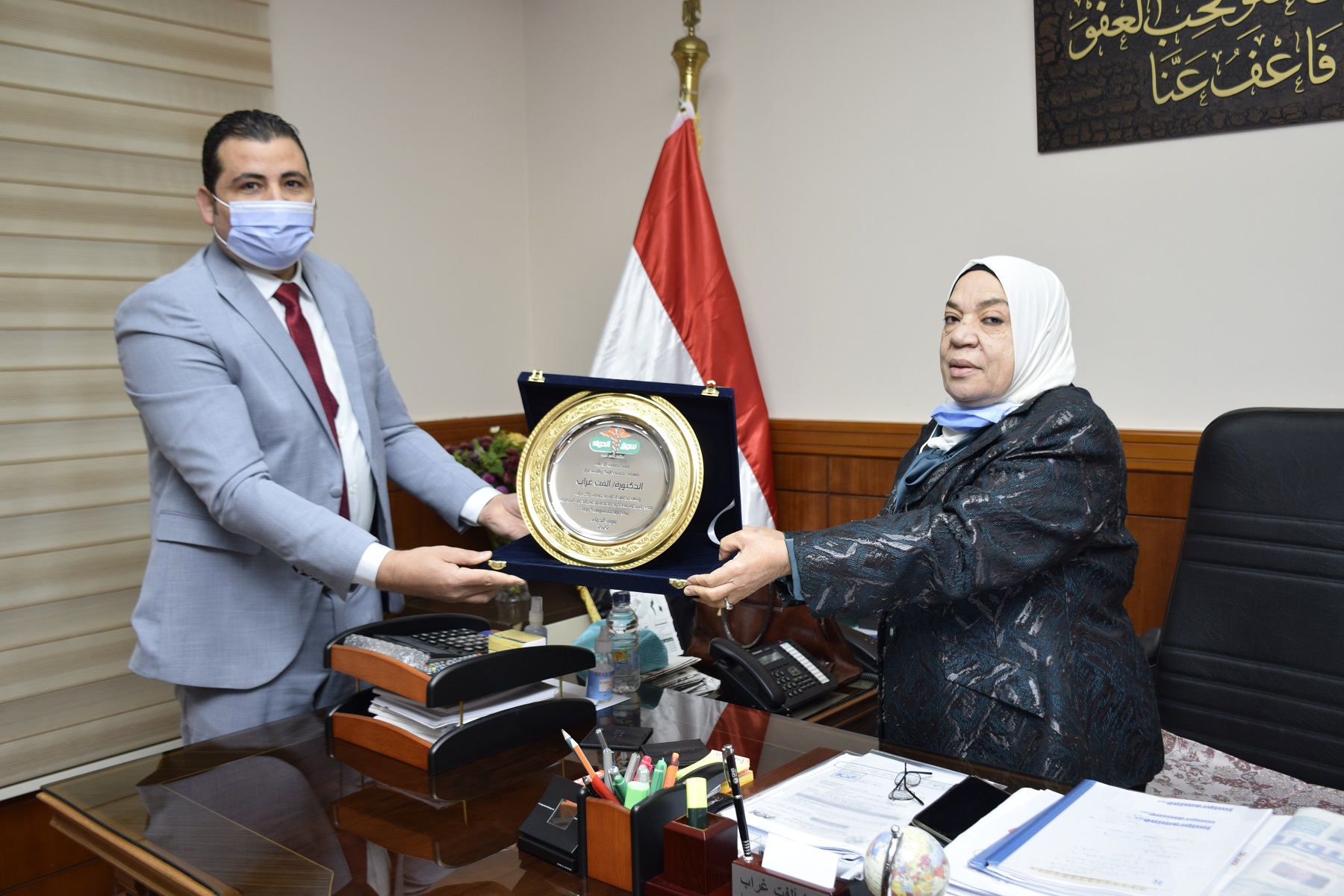 الدكتورة ألفت غراب رئيس مجموعة أكديما للأدوية 