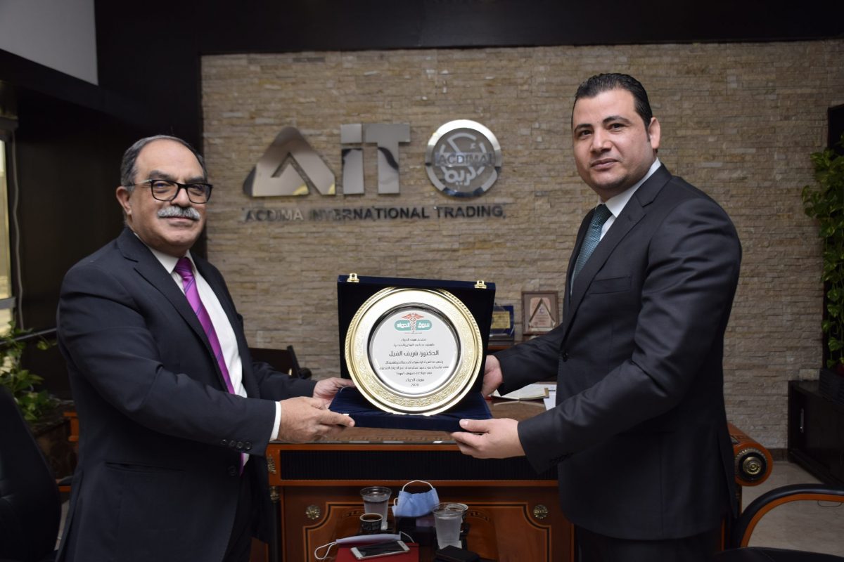 الدكتور شريف الفيل رئيس أكديما انترناشيونال