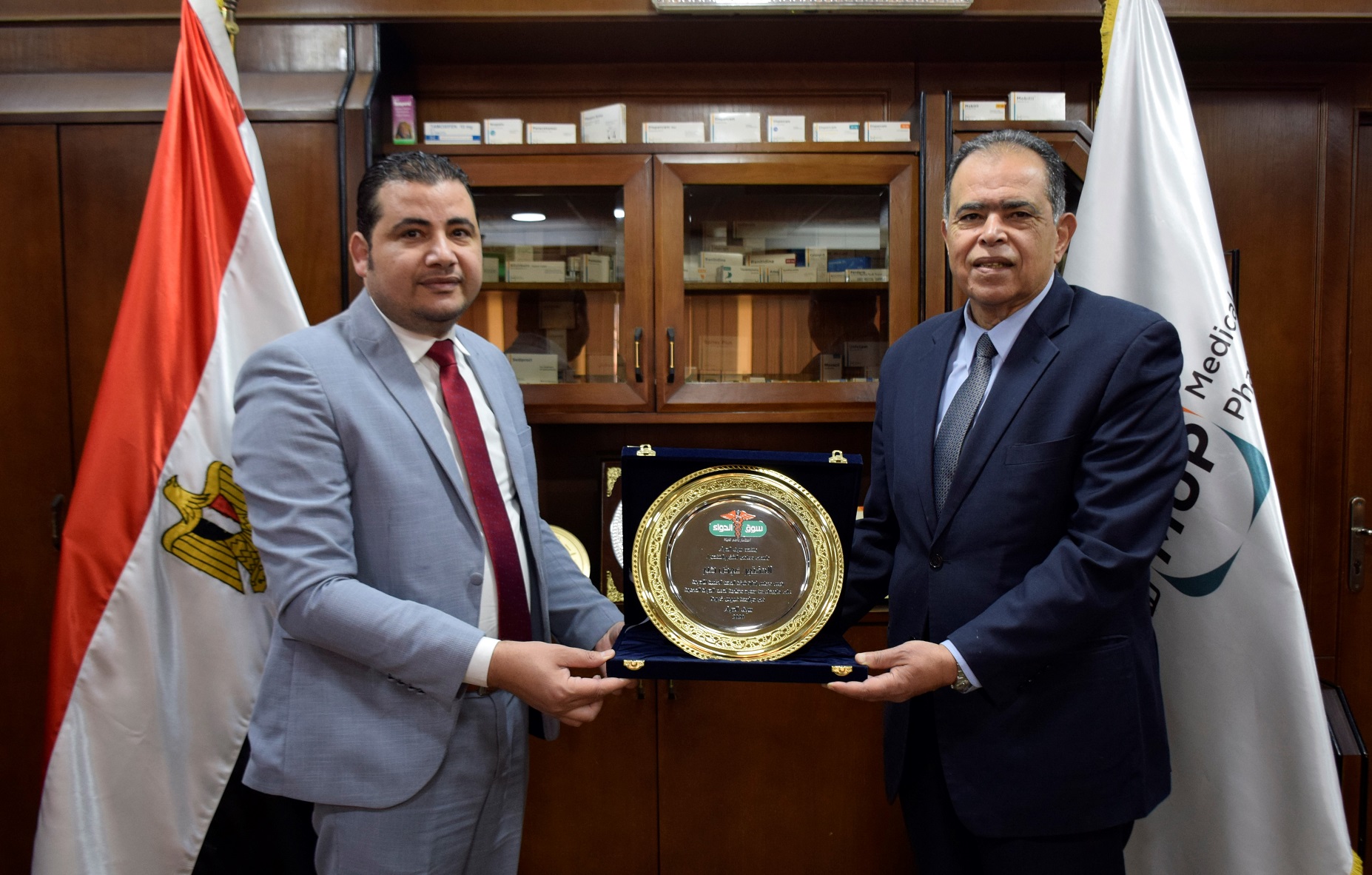 الدكتور عوض جبر رئيس شركة المهن الطبية للأدوية