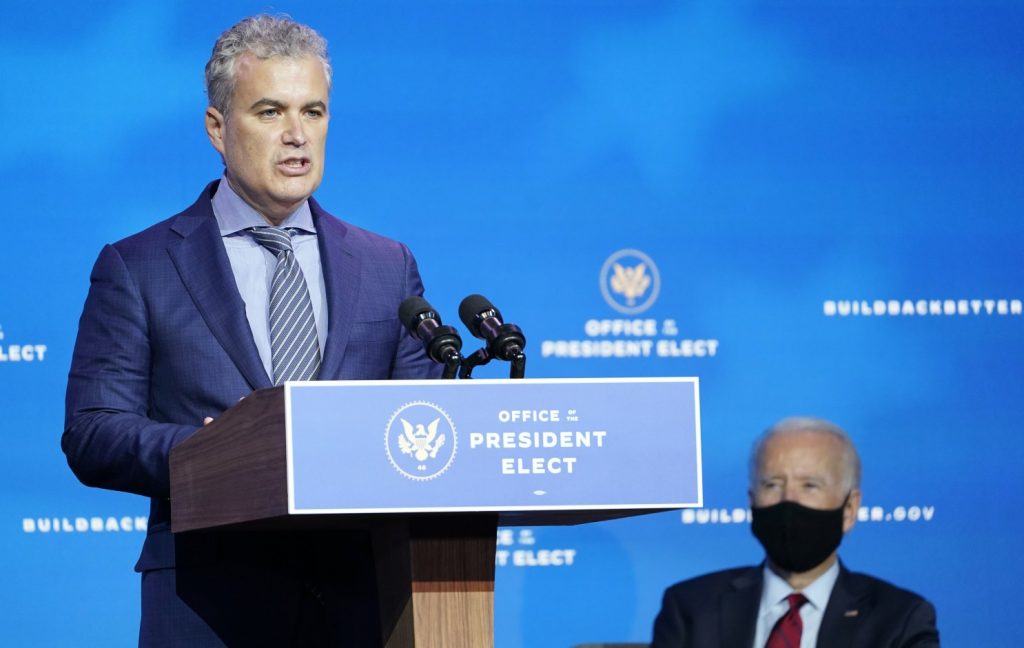 جيف زينتس المسؤول عن الاستجابة للوباء في البيت الأبيض