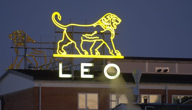 شعار شركة ليو فارما الدنماركية