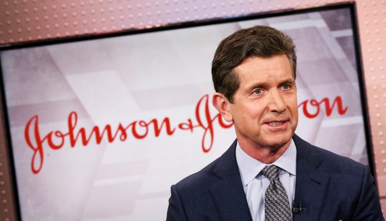 أليكس جورسكي، الرئيس التنفيذي لشركة جونسون آند جونسون