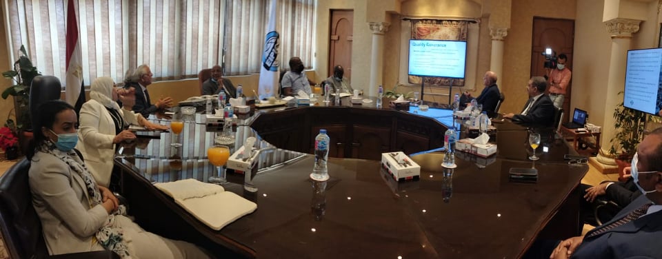 وزير الصحة السوداني يزور شركة ايبيكو للأدوية