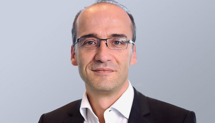 توماس تريومف، نائب الرئيس التنفيذي لشركة سانوفي باستير