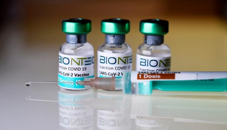 لقاح بيونتيك الألماني المضاد لكورونا