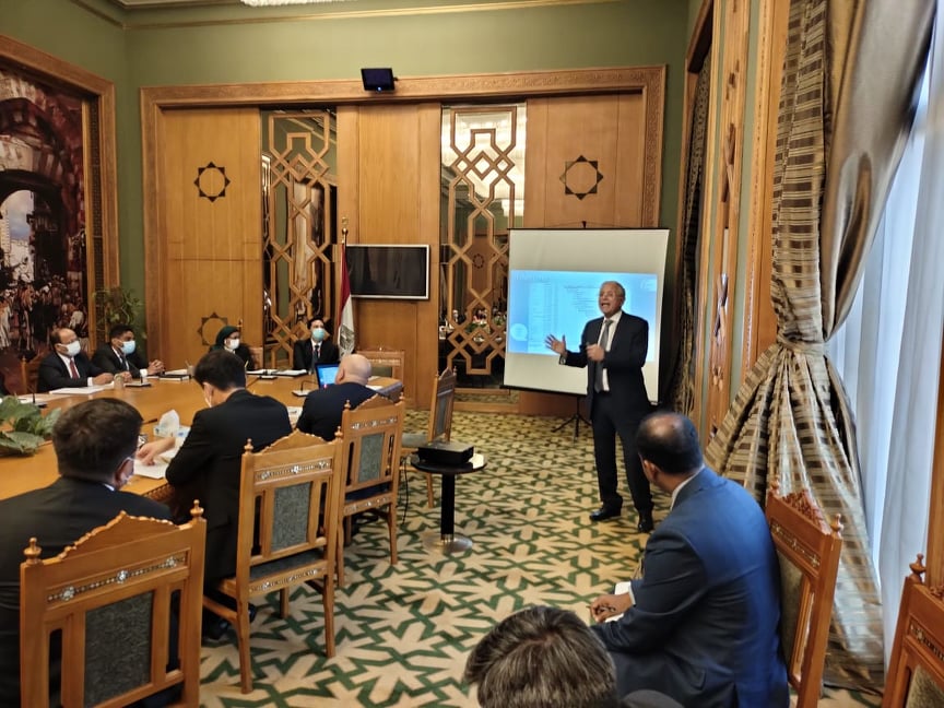 «ايبيكو و فاكسيرا».. آفاق واسعة للتعاون مع الدول الاسيوية فى تصنيع الأدوية 