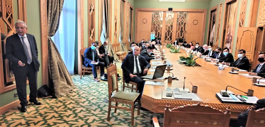 «ايبيكو و فاكسيرا».. آفاق واسعة للتعاون مع الدول الاسيوية فى تصنيع الأدوية 