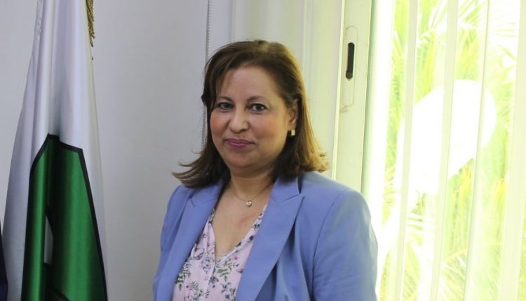 فطومة أقاسم رئيس مدير عام مجمع صيدال