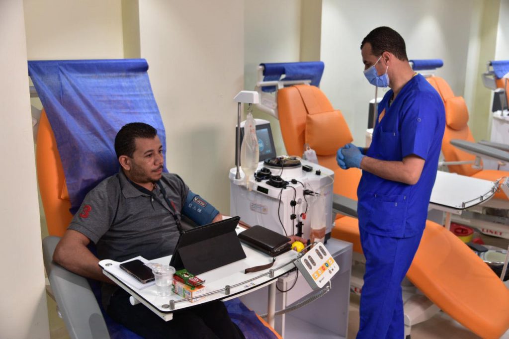 وزيرة الصحة: استقبال 4400 متبرع بمراكز التجميع ضمن المشروع القومى للتبرع بالبلازما مراكز تجميع البلازما