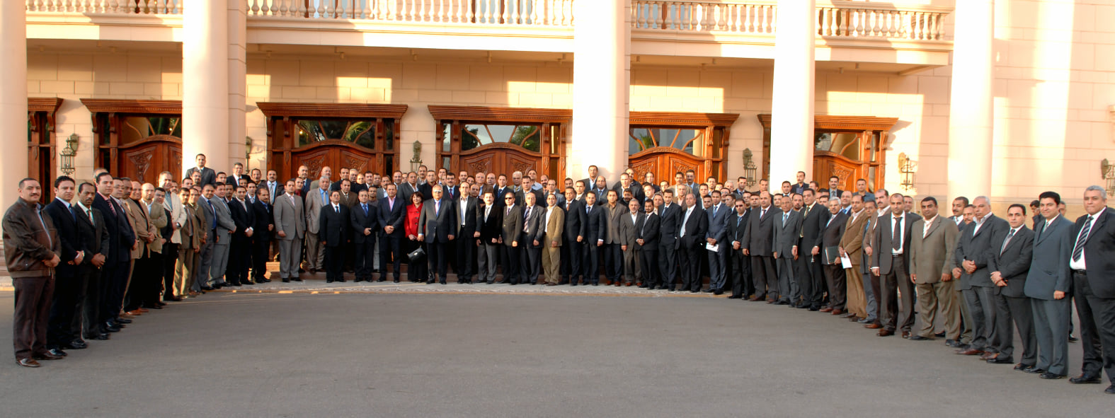 الراحل حسام عمر