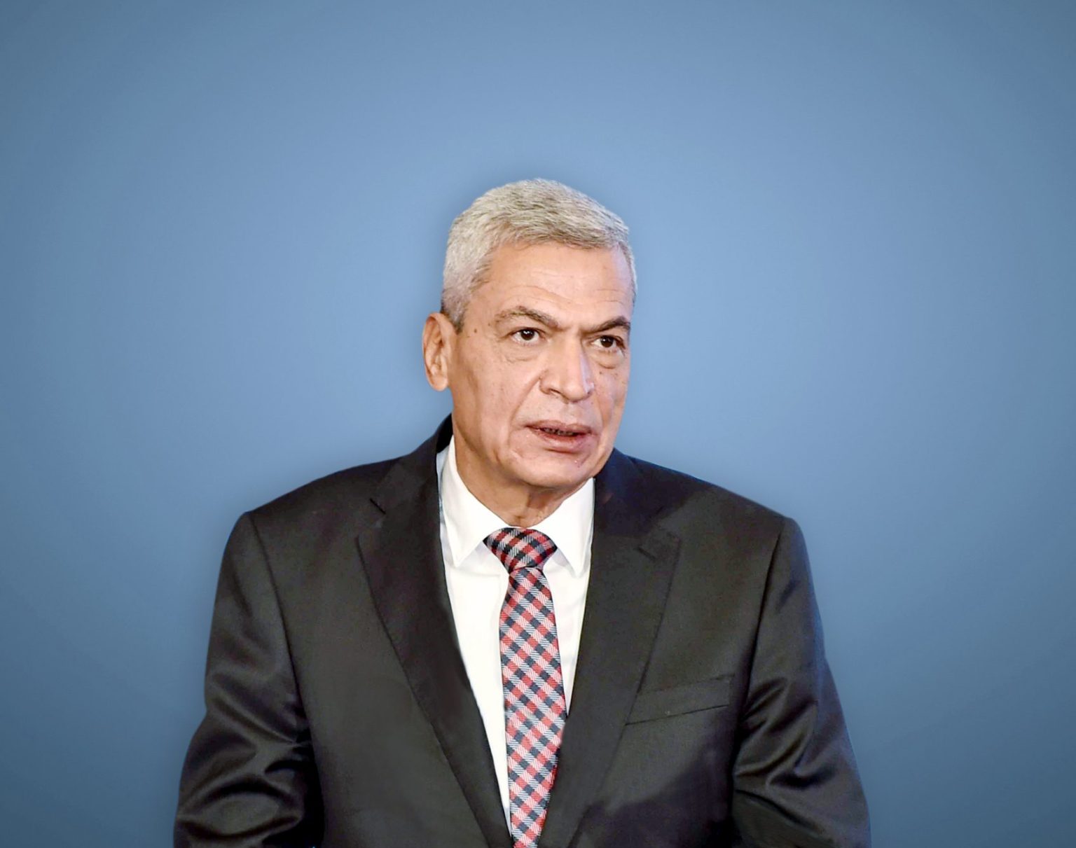 هيئة الشراء الموحد تعلن استقبال مليون و58 ألف جرعة من لقاح «جونسون» غدا الاثنين اللواء بهاء الدين زيدان رئيس هيئة الشراء الموحد