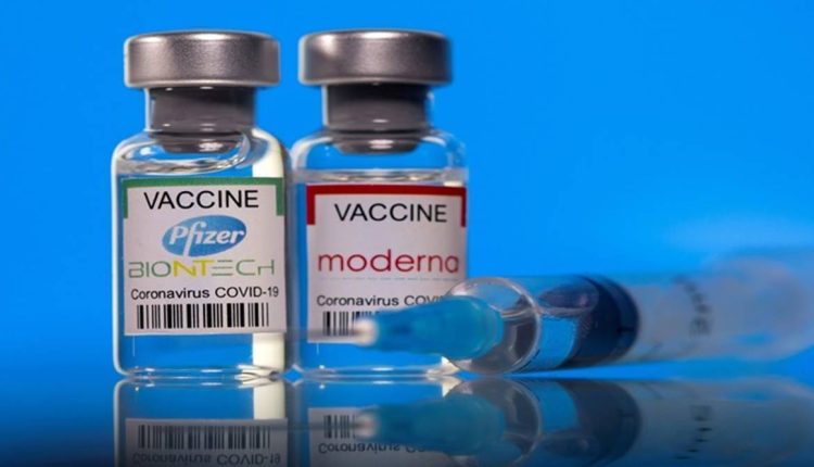 لقاح فايزر وموديرنا المضاد لفيروس كورونا