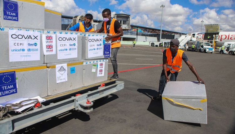 لقاح كورونا في افريقيا