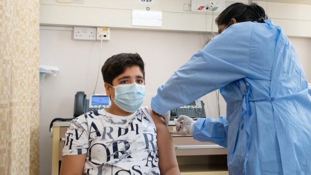 اللجنة العلمية لمكافحة كورونا في تونس تقترح تطعيم الأطفال من سن 12 سنة تطعيم الأطفال بلقاح كورونا