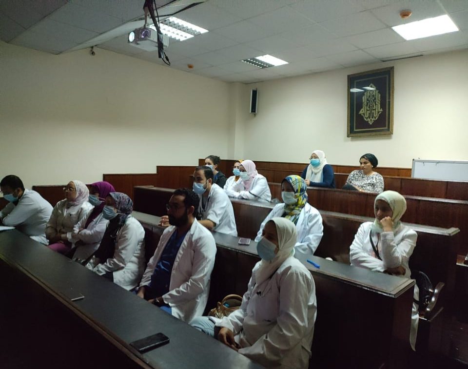 «ماش بريمير» تنظم يوم علمي بمستشفى الدمرداش حول أدوية كورونا
