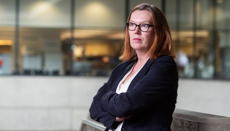 سارة جيلبرت أستاذة اللقاحات بجامعة أوكسفورد