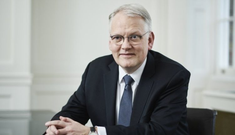 سيجي أولافسون الرئيس التنفيذي لشركة الحكمة