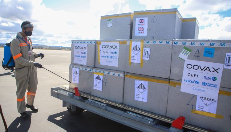 آلية كوفاكس المخصصة لضمان التوزيع العادل للقاحات