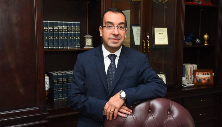 الدكتور بيتر مكرم مهنا رئيس شركة جلوبال للصناعات الدوائية