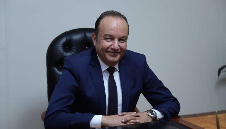 الدكتور محمد متولى المدير الإقليمي لشركة مادوكس فارما سويس