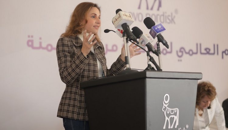 أ.د. رشا طريف رئيس وحدة الغدد الصماء والسمنة جامعة عين شمس،