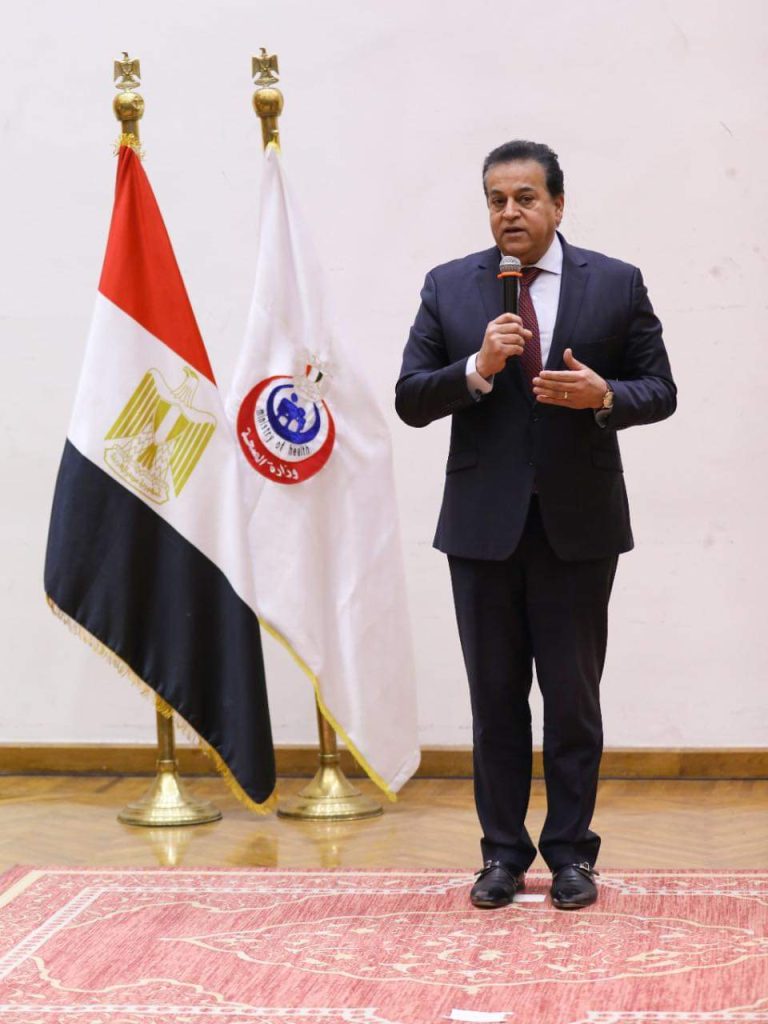 الدكتور خالد عبدالغفار وزير الصحة