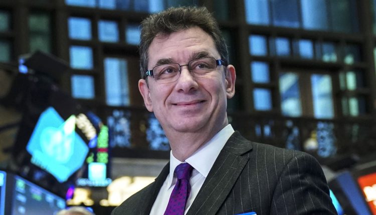 ألبرت بورلا الرئيس التنفيذي لشركة فايزر الأميركية