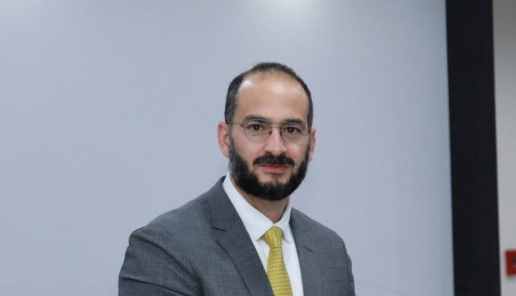 الدكتور رياض أرمانيوس رئيس شركة ايفا فارما