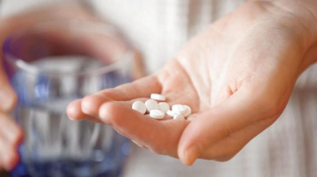 بمناسبة اليوم العالمي للكلى.. هيئة الدواء تحذر من خطورة الإفراط في تناول المسكنات