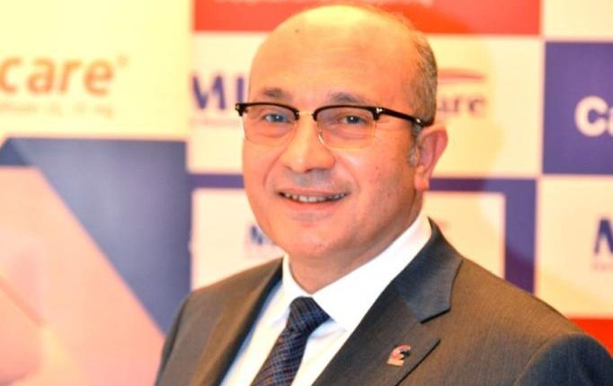 د. أسامة عنتر، رئيس مجلس إدارة شركة مالتي كير للصناعات الدوائية